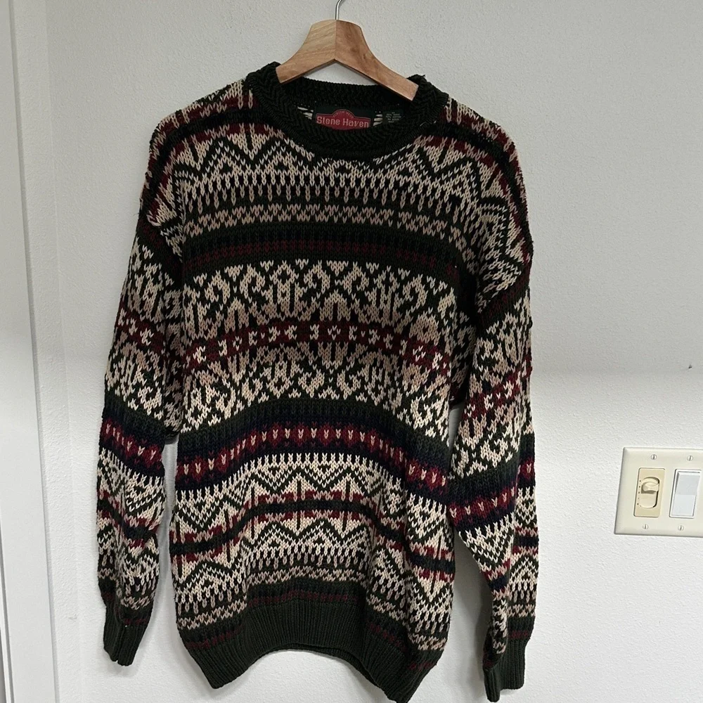 Men's vintage Patterned Sweater - Black, Cream, and Red